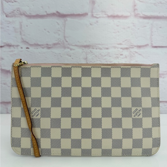 Louis Vuitton Handbags - Louis Vuitton Damier Azur Wristlet